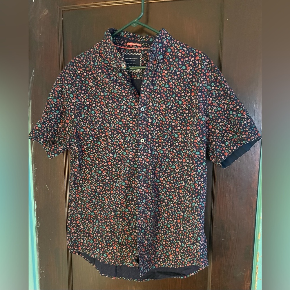 Men’s fitted floral shirt-XL